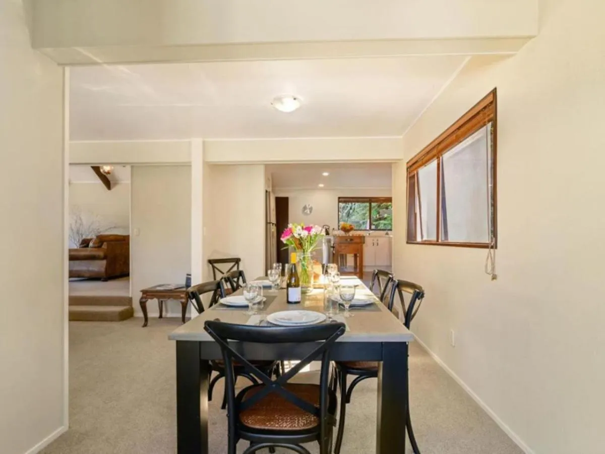 Rotoiti Bay Bliss Villa Rotorua